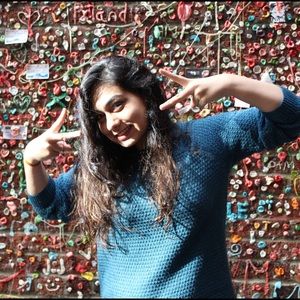 Meet your Posher, Siddhi